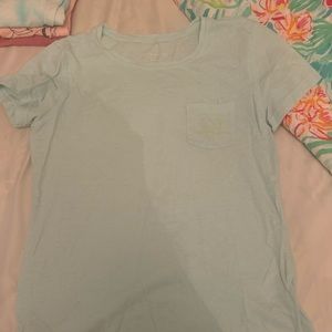 Vineyard vines t shirt